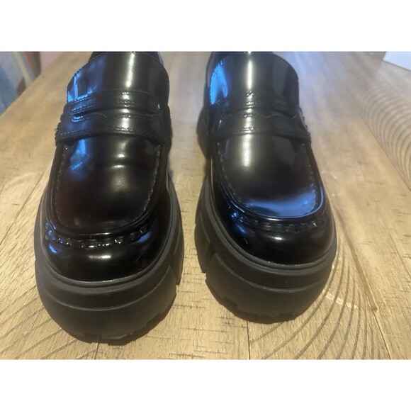 Aldo Shanna Loafer Black Patent Size 7.5 M Platform Lug Sole Worn Once - Picture 3 of 6